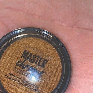 Maybelline highlighter